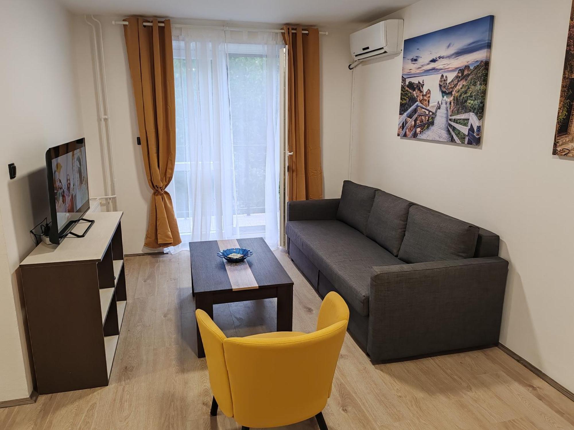 Sweet House Apartment Нови Сад Екстериор снимка