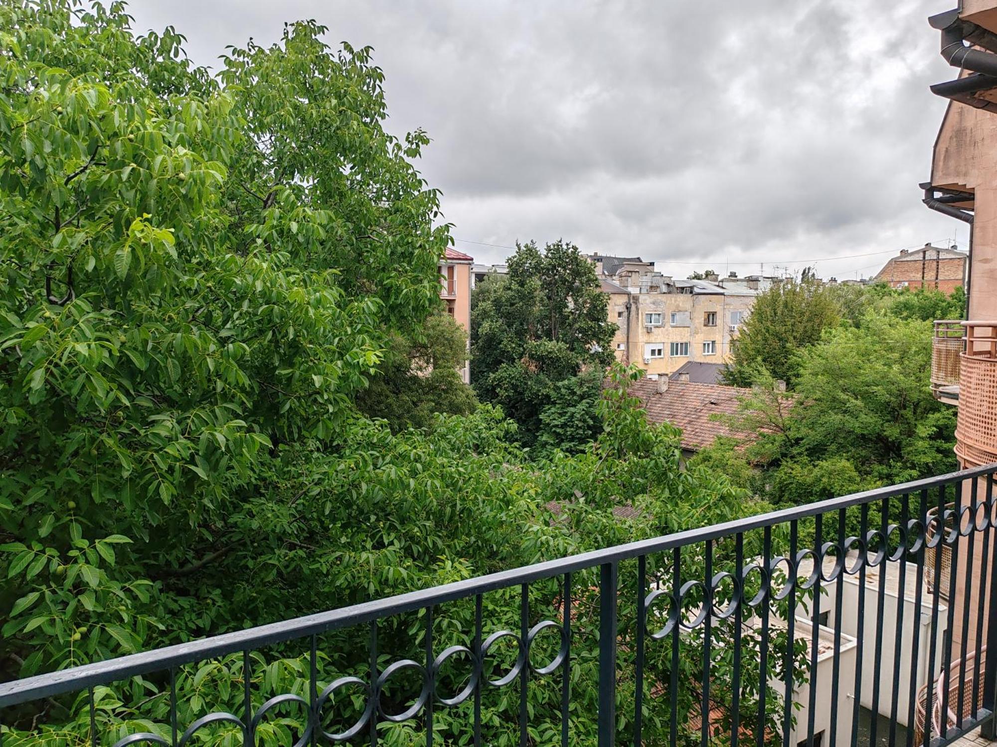 Sweet House Apartment Нови Сад Екстериор снимка